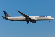 United Airlines Boeing 787-10 Dreamliner (N16009) at  Frankfurt am Main, Germany