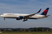 Delta Air Lines Boeing 767-332(ER) (N1602) at  Zurich - Kloten, Switzerland