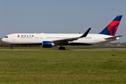 Delta Air Lines Boeing 767-332(ER) (N1603) at  Amsterdam - Schiphol, Netherlands