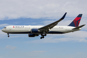 Delta Air Lines Boeing 767-332(ER) (N1604R) at  London - Heathrow, United Kingdom
