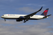 Delta Air Lines Boeing 767-332(ER) (N1604R) at  London - Heathrow, United Kingdom
