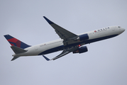 Delta Air Lines Boeing 767-332(ER) (N1604R) at  London - Heathrow, United Kingdom