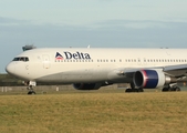 Delta Air Lines Boeing 767-332(ER) (N1607B) at  Dublin, Ireland