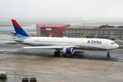 Delta Air Lines Boeing 767-332(ER) (N1609) at  Frankfurt am Main, Germany