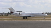 NetJets Bombardier BD-700-1A10 Global 6000 (N160QS) at  Orlando - Executive, United States