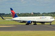 Delta Air Lines Boeing 767-322(ER) (N1613B) at  Dusseldorf - International, Germany