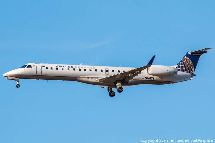 United Express (ExpressJet Airlines) Embraer ERJ-145XR (N16178) | Photo 500880