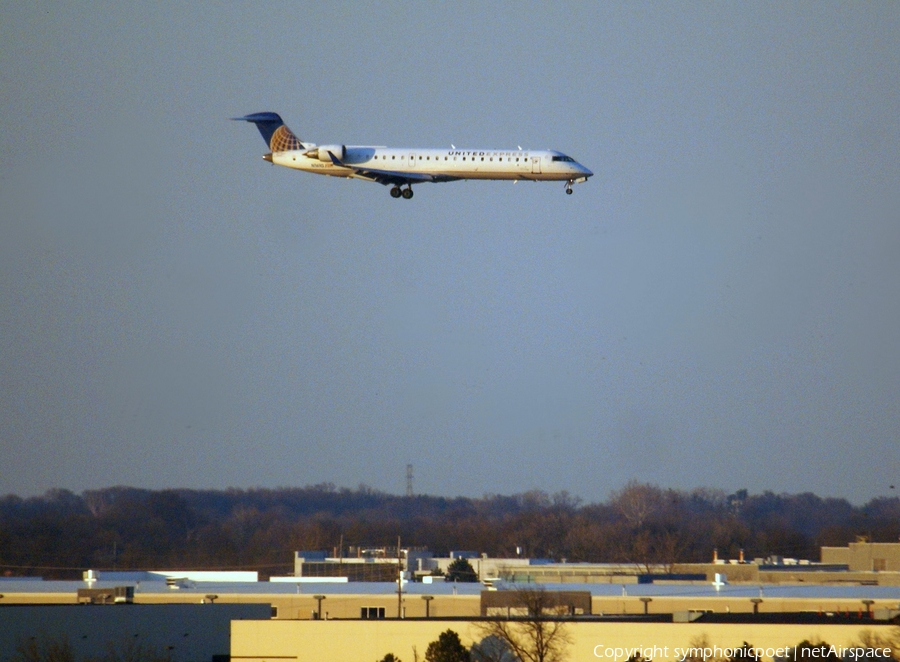 United Express (GoJet Airlines) Bombardier CRJ-702 (N161GJ) | Photo 194811