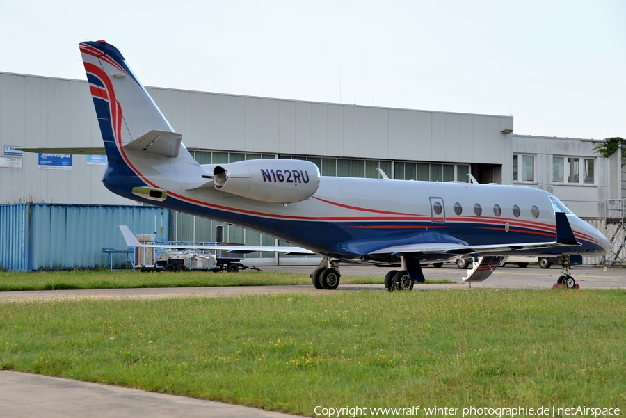 (Private) Gulfstream G150 (N162RU) | Photo 602508