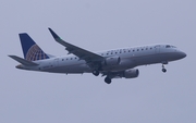 United Express (SkyWest Airlines) Embraer ERJ-175LR (ERJ-170-200LR) (N163SY) at  Los Angeles - International, United States