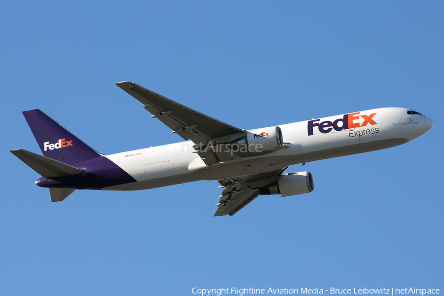 FedEx Boeing 767-3S2F(ER) (N164FE) | Photo 565476