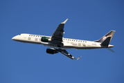 Frontier Airlines (Republic) Embraer ERJ-190LR (ERJ-190-100LR) (N164HQ) at  Washington - Ronald Reagan National, United States