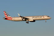 American Airlines Airbus A321-231 (N165NN) at  Dallas/Ft. Worth - International, United States