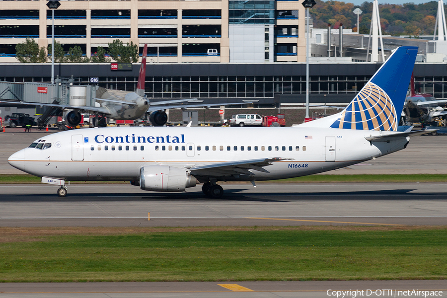 Continental Airlines Boeing 737-524 (N16648) | Photo 189991