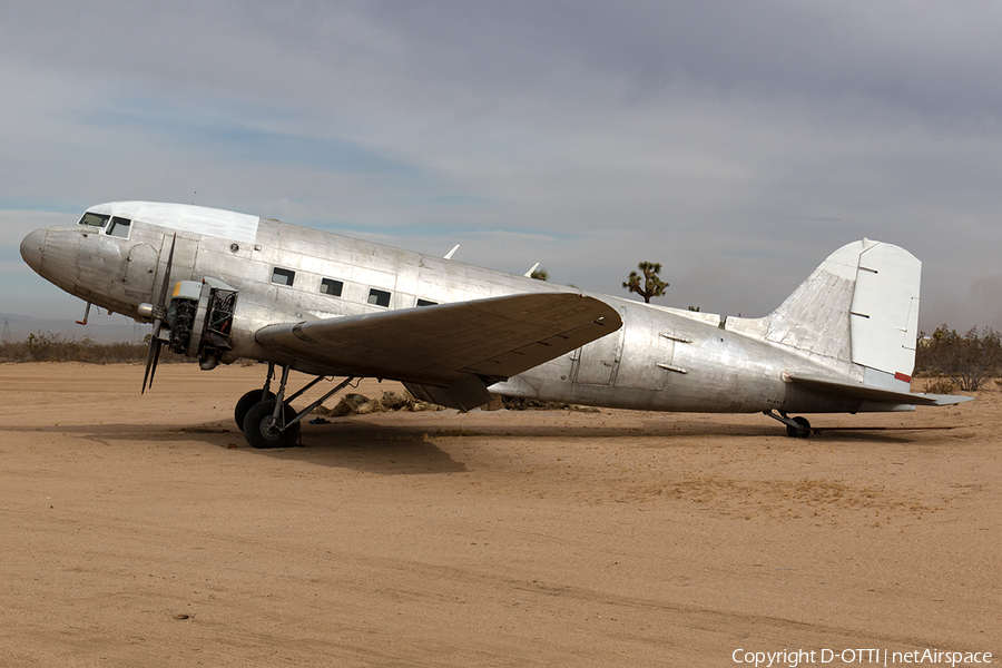 Sheboygan Country Aviation Douglas DC-3-362 (N166LG) | Photo 143553