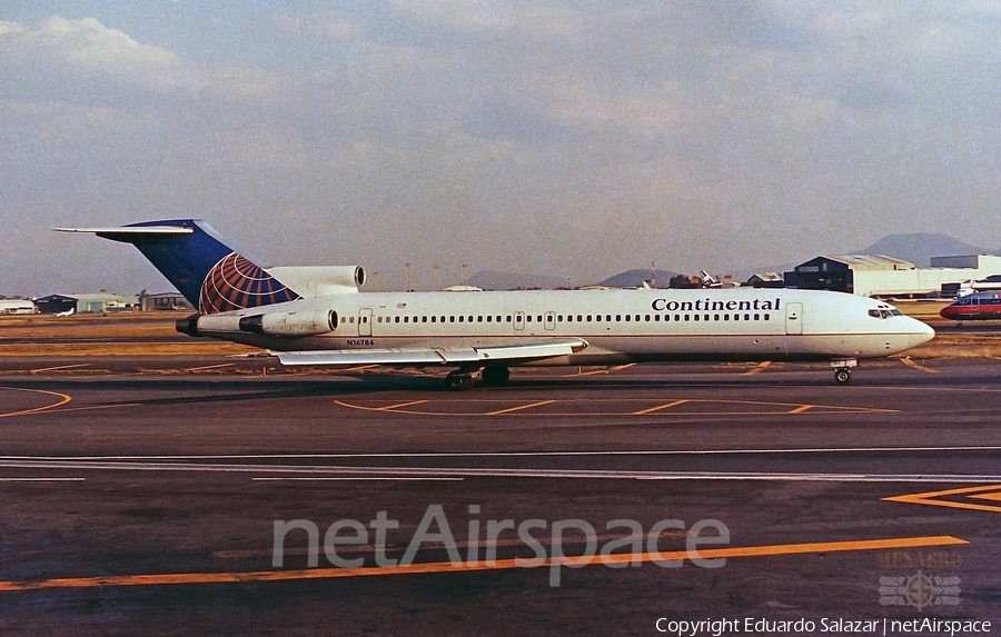 Continental Airlines Boeing 727-232(Adv) (N16784) | Photo 287771