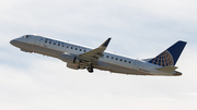 United Express (SkyWest Airlines) Embraer ERJ-175LR (ERJ-170-200LR) (N167SY) at  South Bend - International, United States