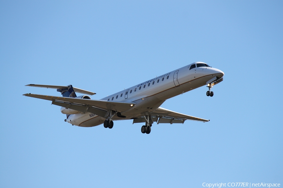 United Express (ExpressJet Airlines) Embraer ERJ-145LR (N16911) | Photo 1522