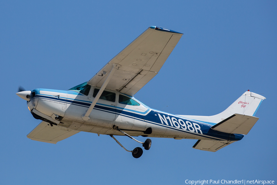 (Private) Cessna R182 Skylane RG (N1698R) | Photo 436844