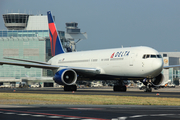 Delta Air Lines Boeing 767-332(ER) (N169DZ) at  Frankfurt am Main, Germany