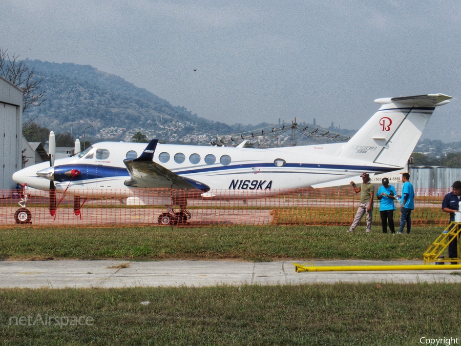 (Private) Beech King Air 350i (N169KA) | Photo 371913