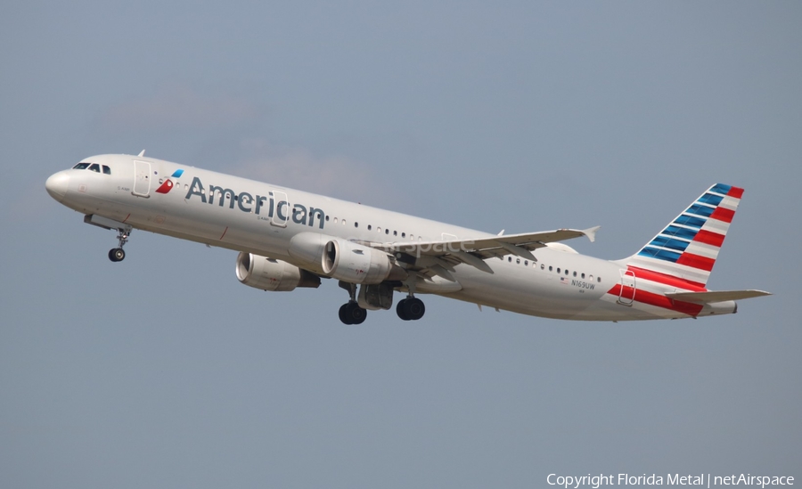 American Airlines Airbus A321-211 (N169UW) | Photo 567898