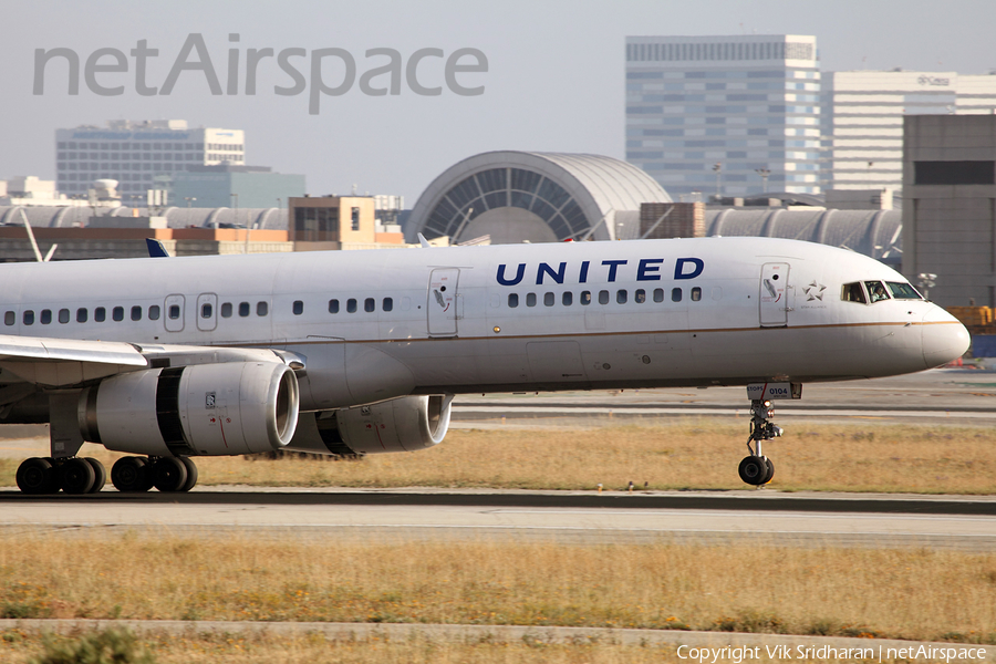 United Airlines Boeing 757-224 (N17104) | Photo 72704