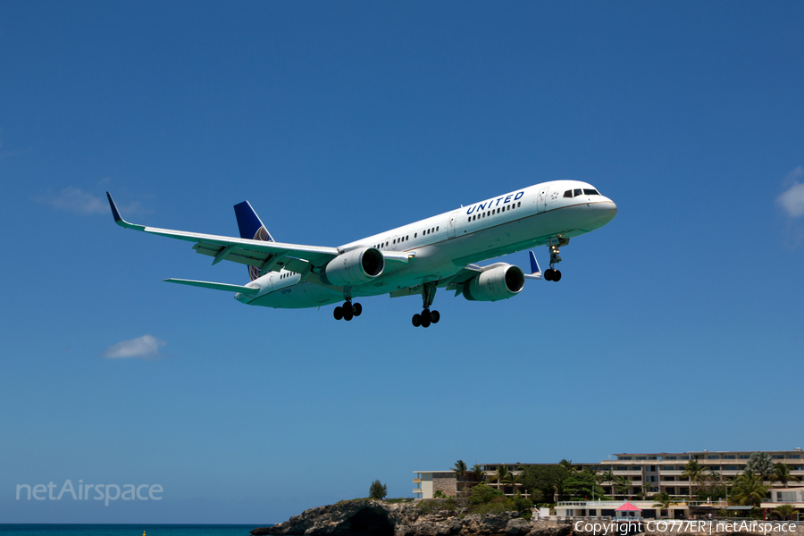 United Airlines Boeing 757-224 (N17104) | Photo 79506