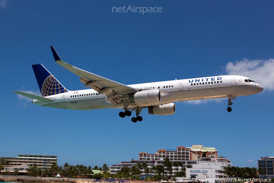United Airlines Boeing 757-224 (N17104) | Photo 79507