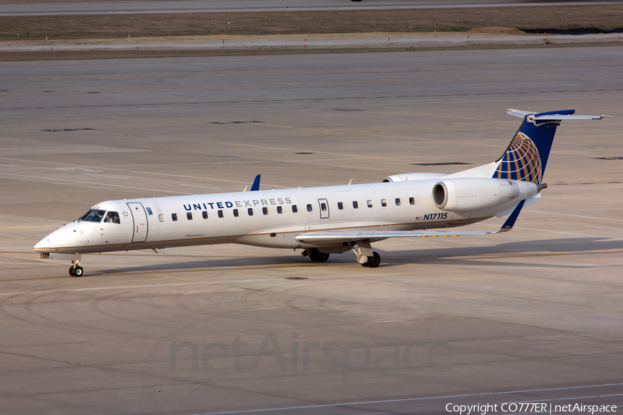 United Express (ExpressJet Airlines) Embraer ERJ-145XR (N17115) | Photo 40728