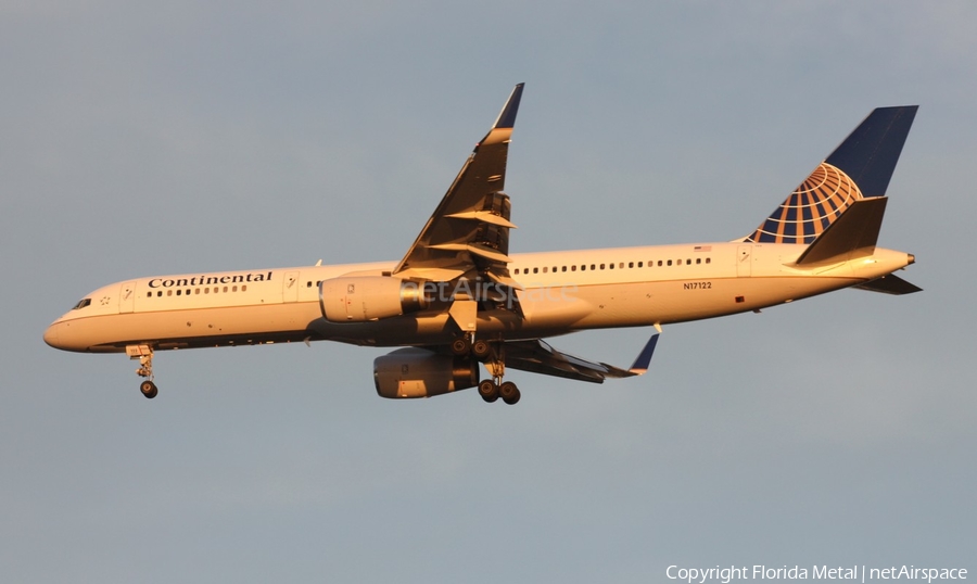 Continental Airlines Boeing 757-224 (N17122) | Photo 304450