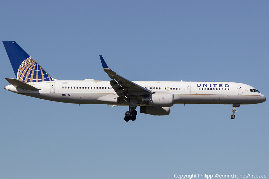 United Airlines Boeing 757-224 (N17122) | Photo 127956