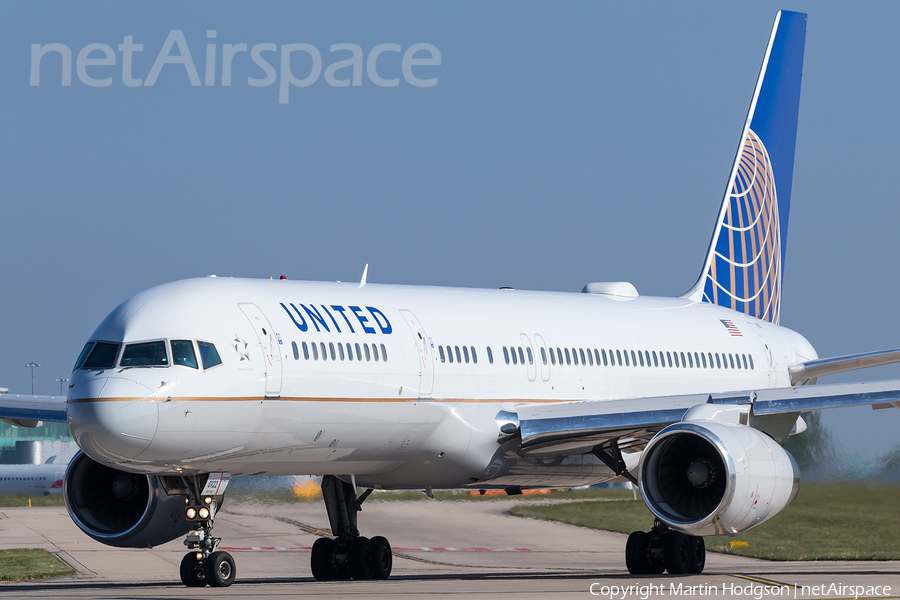 United Airlines Boeing 757-224 (N17122) | Photo 161833