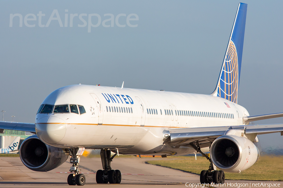 United Airlines Boeing 757-224 (N17122) | Photo 70152