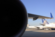 United Airlines Boeing 757-224 (N17122) at  Orlando - International (McCoy), United States