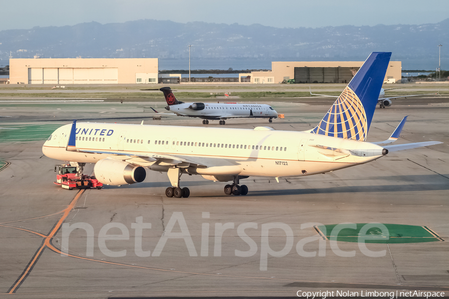 United Airlines Boeing 757-224 (N17122) | Photo 426801