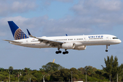 United Airlines Boeing 757-224 (N17126) at  Ft. Lauderdale - International, United States