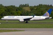 United Airlines Boeing 757-224 (N17126) at  Hamburg - Fuhlsbuettel (Helmut Schmidt), Germany