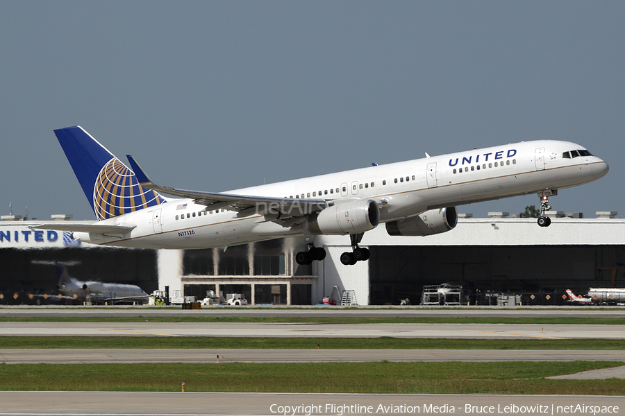 United Airlines Boeing 757-224 (N17126) | Photo 82597