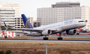 United Airlines Boeing 757-224 (N17126) at  Los Angeles - International, United States