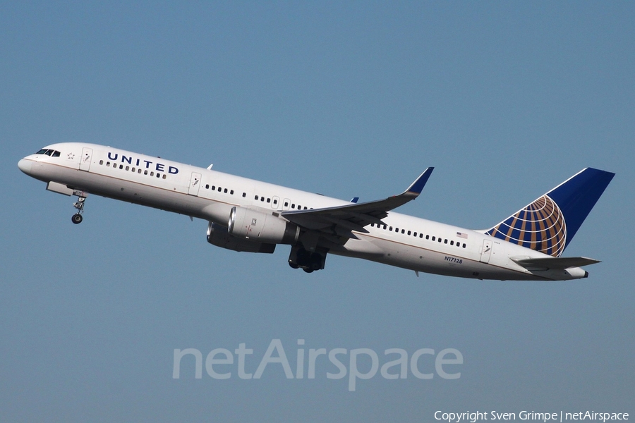 United Airlines Boeing 757-224 (N17128) | Photo 27237