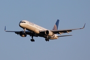 United Airlines Boeing 757-224 (N17128) at  Hamburg - Fuhlsbuettel (Helmut Schmidt), Germany