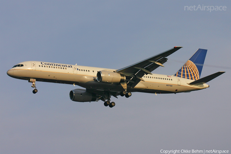 Continental Airlines Boeing 757-224 (N17133) | Photo 40441