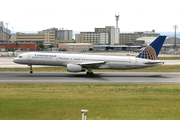 Continental Airlines Boeing 757-224 (N17133) at  Lisbon - Portela, Portugal