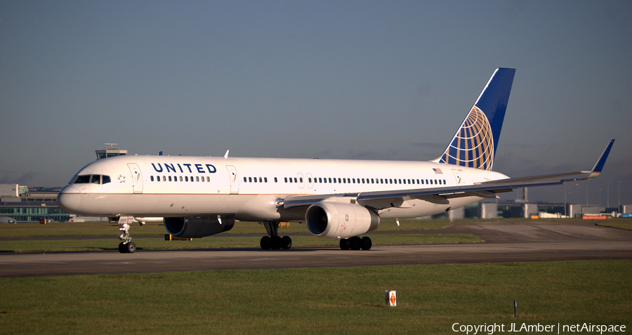 Continental Airlines Boeing 757-224 (N17133) | Photo 12517