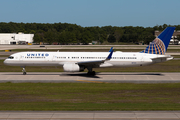 United Airlines Boeing 757-224 (N17133) at  Houston - George Bush Intercontinental, United States