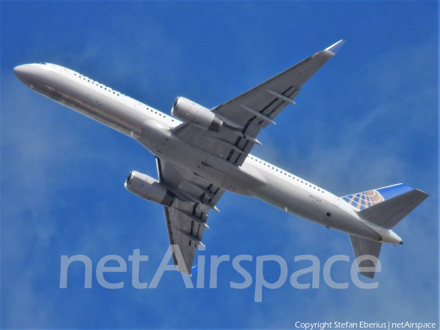 United Airlines Boeing 757-224 (N17133) | Photo 381046