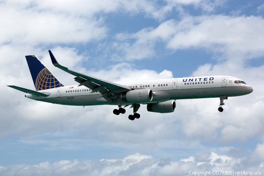 United Airlines Boeing 757-224 (N17133) | Photo 55719