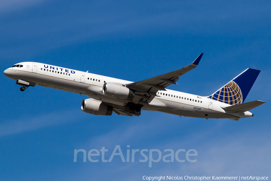 United Airlines Boeing 757-224 (N17139) | Photo 158842