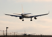United Airlines Boeing 757-224 (N17139) at  Los Angeles - International, United States